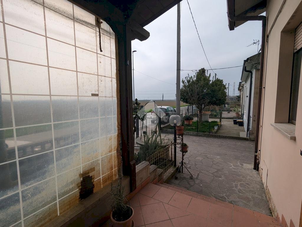 Semi-detached house Via Celletta, Ravenna (neighborhood Massa) - photo 3