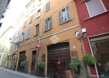 Two-room apartment Via nazario sauro, Parma (neighborhood Centro Storico) - photo 16