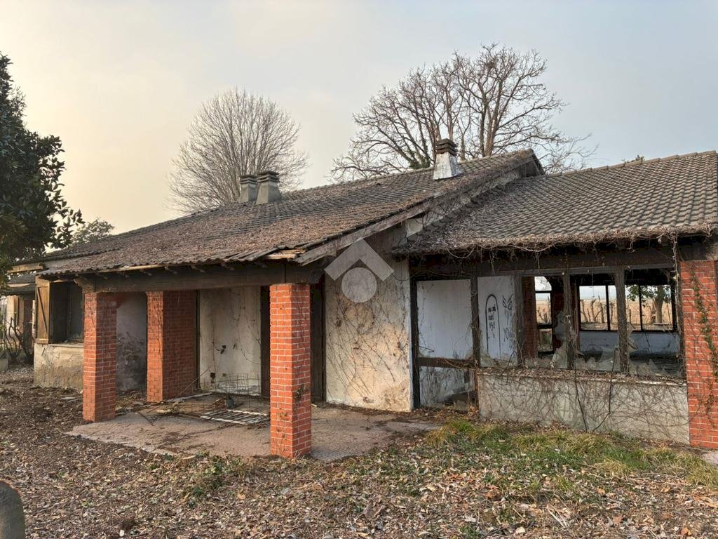 Villa Via per Abbiategrasso, Corbetta - foto 2