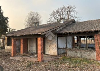 Villa Via per Abbiategrasso, Corbetta - foto 2