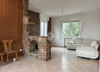 Villa Via Comacchio, Ferrara (zona Cona) - foto 1