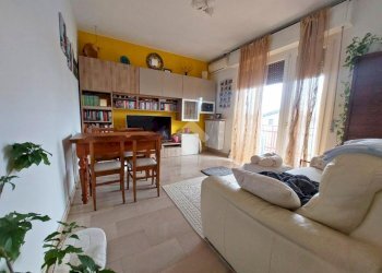 Trilocale Via sant'ambrogio, Vittuone - foto 1