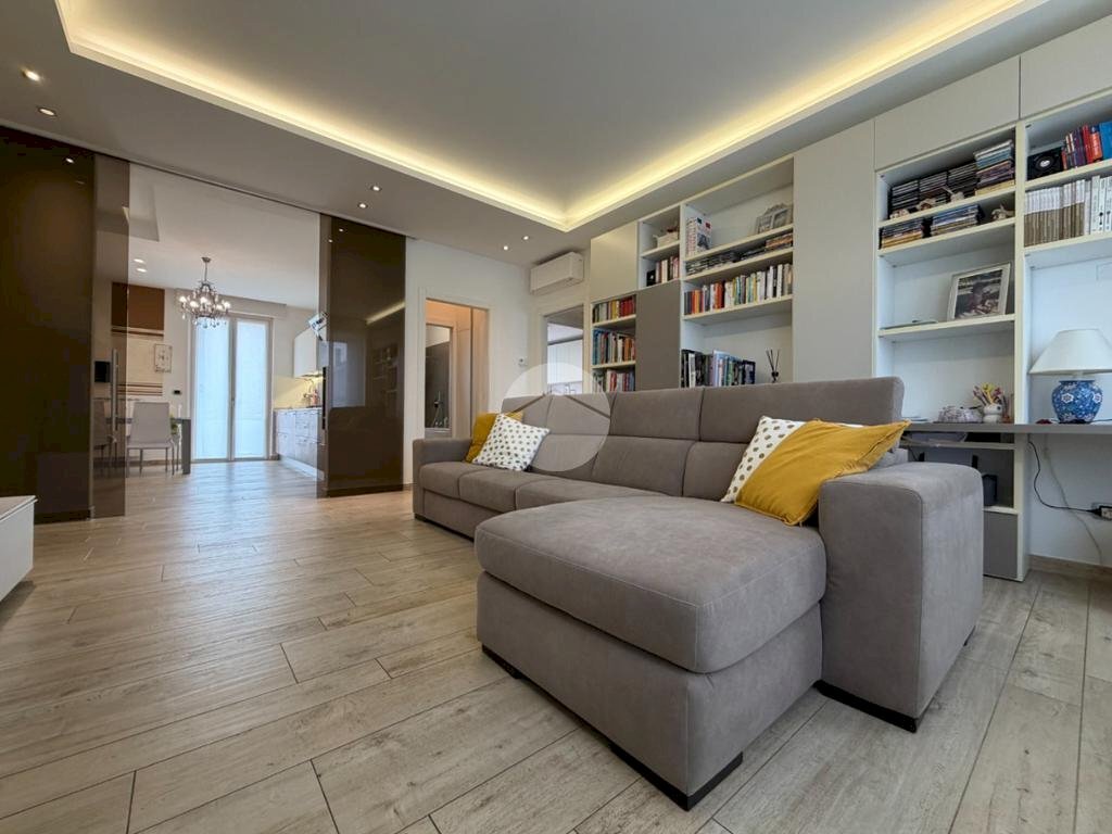 Three-room apartment Via Michelangelo Buonarroti, Bussero - photo 3