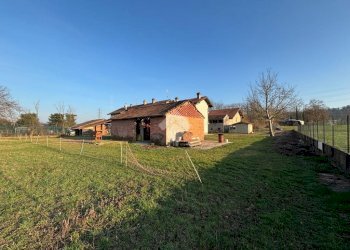 Casa indipendente Via arquello, Castelletto Sopra Ticino - foto 17