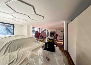 Shop Viale Regina elena, Fossano - photo 12