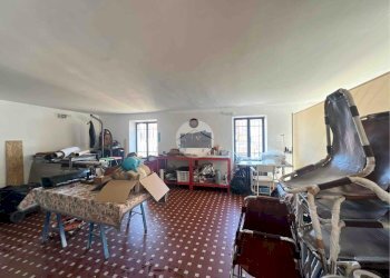 Shop Viale Regina elena, Fossano - photo 15