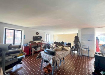 Shop Viale Regina elena, Fossano - photo 17