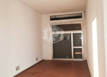 Magazzino Via San Marino, Genova (zona San Teodoro) - foto 7