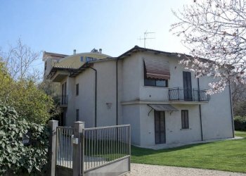 Villa strada di San Carlo, Terni - foto 2