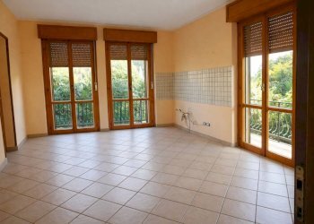 Villa strada di San Carlo, Terni - foto 16