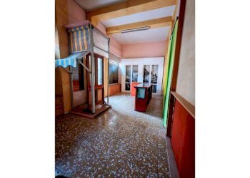 Trilocale Corso Matteotti 58, Asti (AT), Asti - foto 1