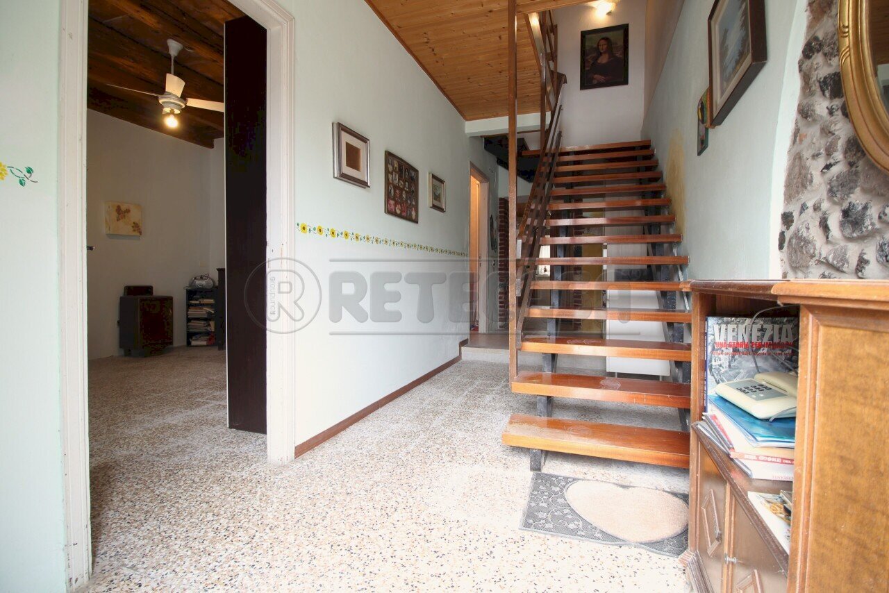 IMG_8982.JPG - Rustico Via Castello 43, Gambellara - foto 2