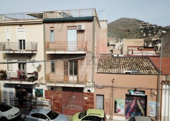 image00038.jpeg - Commercial Premises Via Partanna Mondello 114, Palermo - photo 1