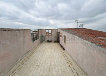 3.jpeg - Quadrilocale Via Palmiro Togliatti, San Marco Evangelista - foto 3