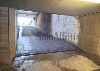 SCIVOLO - Box Via Giustizia e Libertà 1, Como - photo 6