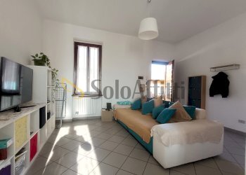 Soggiorno.jpg - Bilocale Via G. Pepe, Dairago - foto 1