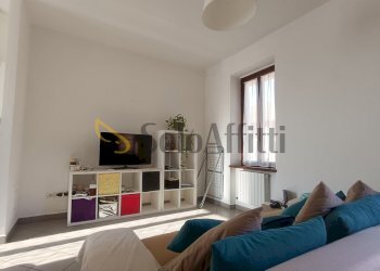 Soggiorno.jpg - Bilocale Via G. Pepe, Dairago - foto 2