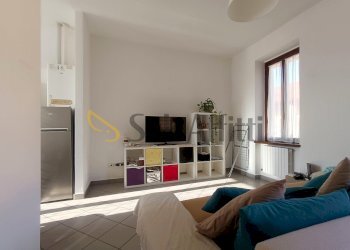 Soggiorno.jpg - Bilocale Via G. Pepe, Dairago - foto 4