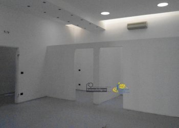 DSC02435.JPG - Locale Commerciale Borgo Angelo Mazza 2, Parma - foto 14