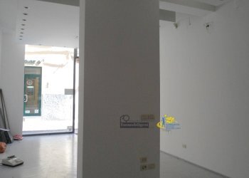 DSC02439.JPG - Locale Commerciale Borgo Angelo Mazza 2, Parma - foto 18