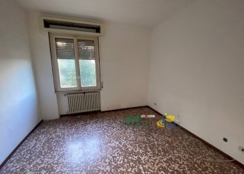 8.jpg - Trilocale Via Partigiani D'Italia 7, Fornovo di Taro - foto 14