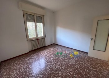 10.jpg - Trilocale Via Partigiani D'Italia 7, Fornovo di Taro - foto 16