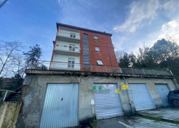 15.jpg - Trilocale Via Partigiani D'Italia 7, Fornovo di Taro - foto 18