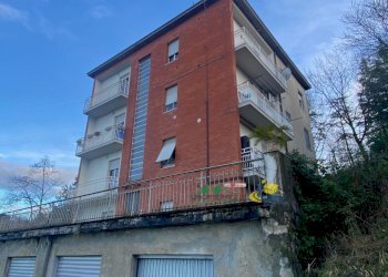 esterno.jpg - Bilocale Via Partigiani D'Italia 7, Fornovo di Taro - foto 2