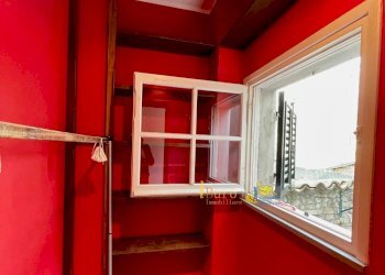 CAMERA_CABINA ARMADIO.jpg - Three-room apartment Borgo Santo Spirito 5, Parma (neighborhood Oltretorrente) - photo 9