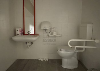 IMG_5805.jpeg - Locale Commerciale Lucca - foto 3