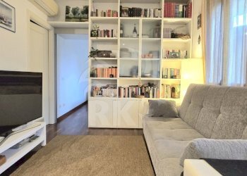 BILOCALE CON TERRAZZO-AFFITTO-SAN DONATO - Bilocale Via Sante Vincenzi 46, Bologna (zona Saragozza) - foto 9