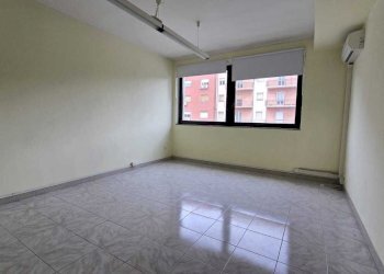 WhatsApp Image 2026-03-06 at 12.34.13 (1).jpeg - Ufficio viale teracati 39, Siracusa - foto 2