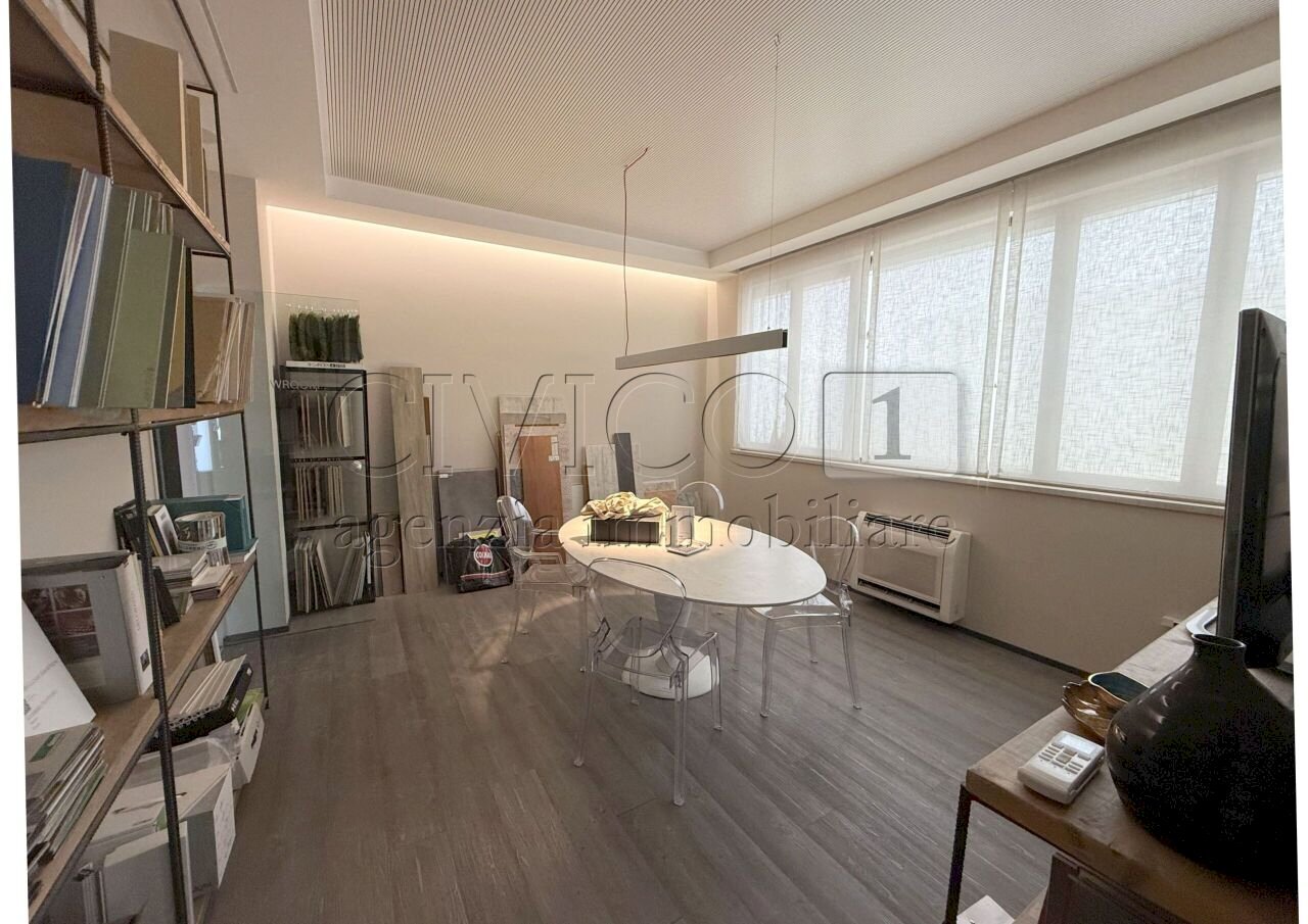 IMG_3337_07.jpg - Laboratory Via Italia Unita 1, Torri di Quartesolo - photo 2