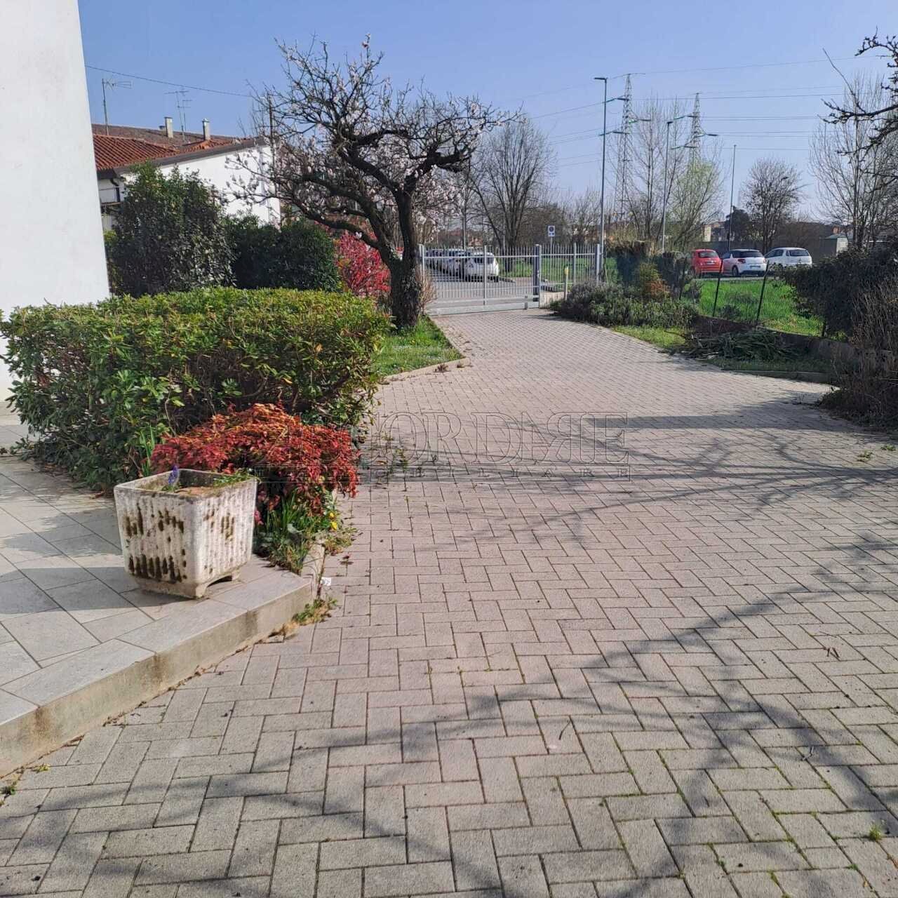 962eba8c-841f-47c4-869e-551fe5496a47.jpg - Casa indipendente Padova - foto 1