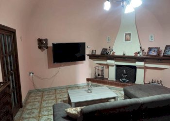 WhatsApp Image 2026-02-27 at 19.44.32 (3).jpeg - Portion of a house Via Stazione 71, Casamassima - photo 1