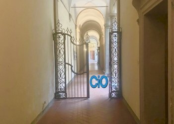 2.jpg - Mansarda Bologna (zona Centro Storico) - foto 1