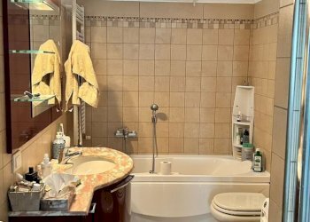 WhatsApp Image 2026-03-05 at 09.23.57 (2).jpeg - Trilocale Rimini - foto 8