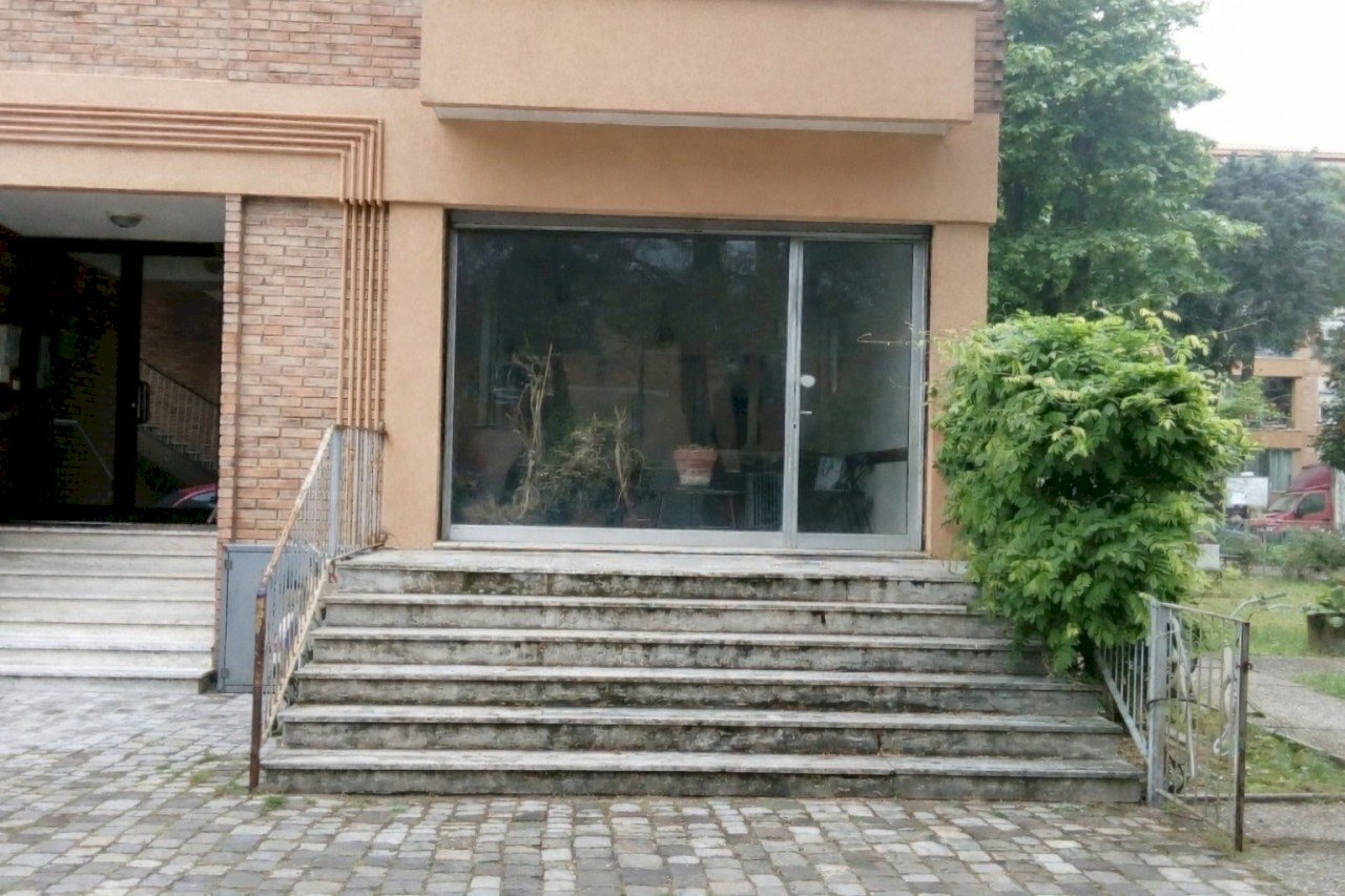 b3bc197c-e1c6-43b7-b9e3-1e9c8d5d92f7.jpg - Non Alimentare Via Dario Campana 135, Rimini - foto 1