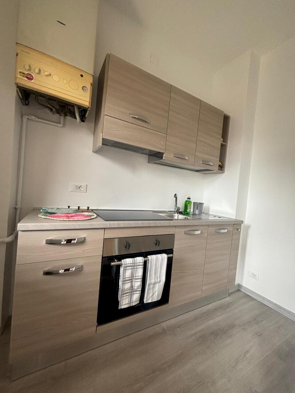 WhatsApp Image 2026-05-07 at 12.03.06.jpg - Two-room apartment Viale Maiella 23/A, Francavilla al Mare - photo 3
