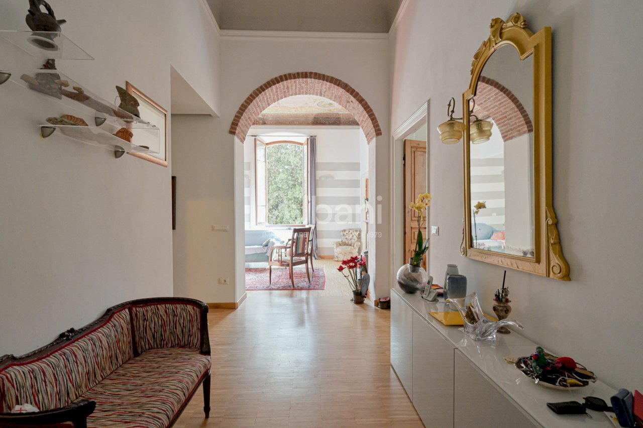 SP752_doppio appartamento in palazzo signorile ris - Appartamento La Spezia - foto 1