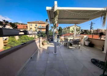 2.jpg - Bilocale Via Aurelia Levante 3, Taggia - foto 2