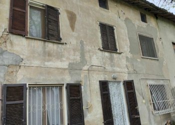 2.jpg - Terratetto - Terracielo all'asta Via Orti Grandi 8, Sale - foto 1