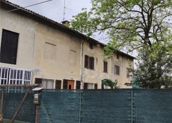 6.jpg - Terratetto - Terracielo all'asta Via Orti Grandi 8, Sale - foto 5