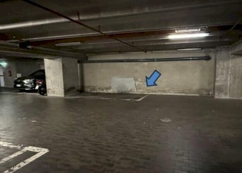 4.jpg - Box all'asta Via Fieschi 15, Genova - foto 2