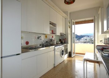 CUCINA.JPG - Appartamento Via Giovanni Opisso 183, Genova (zona Pegli) - foto 7