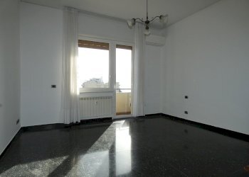 CAMERA MATRIM 2.JPG - Appartamento Via Giovanni Opisso 183, Genova (zona Pegli) - foto 10