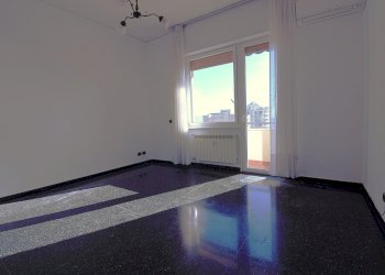 CAMERA MATRIM.jpg - Appartamento Via Giovanni Opisso 183, Genova (zona Pegli) - foto 11