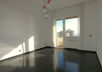 P1060553.JPG - Appartamento Via Giovanni Opisso 183, Genova (zona Pegli) - foto 14