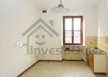 CUCINA - Quadrilocale Via Robassomero 15, Ciriè - foto 5