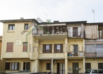 FACCIATA INTERNA - Quadrilocale Via Robassomero 15, Ciriè - foto 30